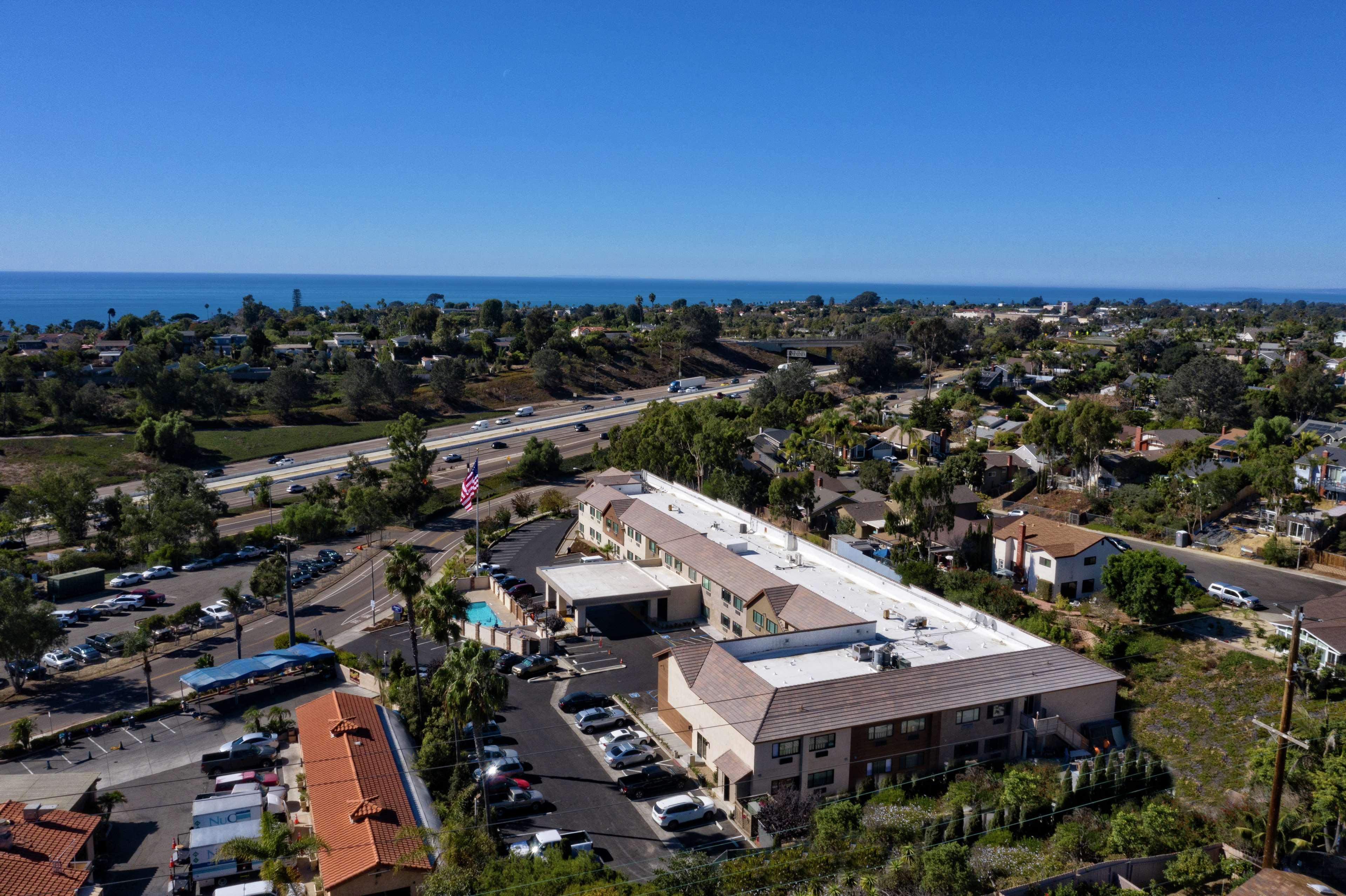 Hampton By Hilton Encinitas-Cardiff Beach Area Hotel Exterior photo