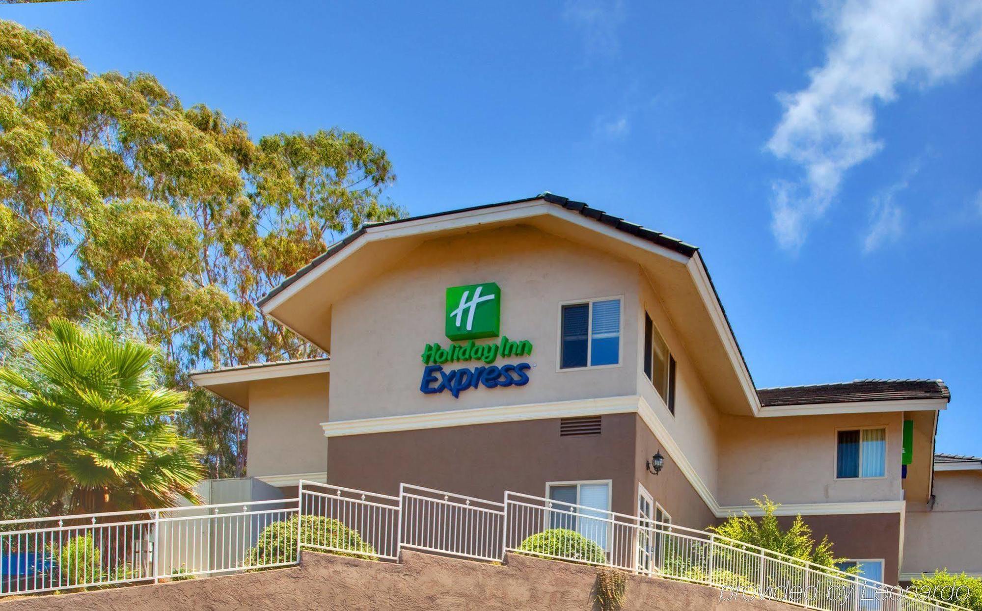 Hampton By Hilton Encinitas-Cardiff Beach Area Hotel Exterior photo